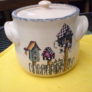 Vintage Stoneware Cookie Jar or Bean Pot 8 in Tall Home and Garden